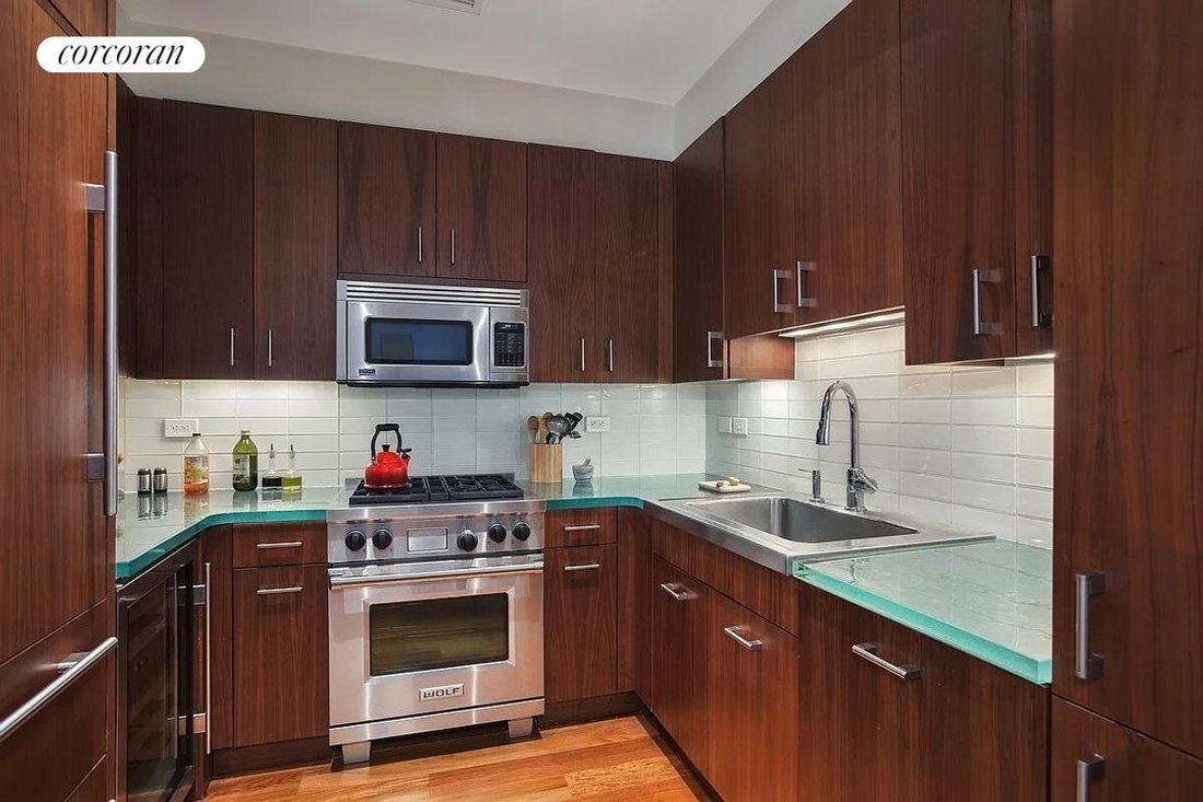 Condo in New York, New York, United States 3 - 18844890