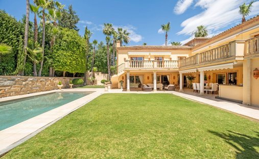 Villa en Nueva Andalucía, Marbella, España 1