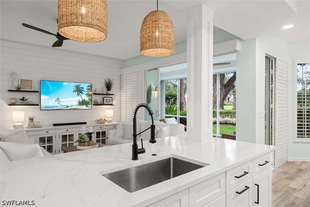 Condo in Naples, Florida, United States 2 - 18851284