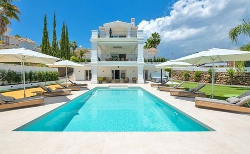 Villa in Puerto Banus, Marbella, Spain 1