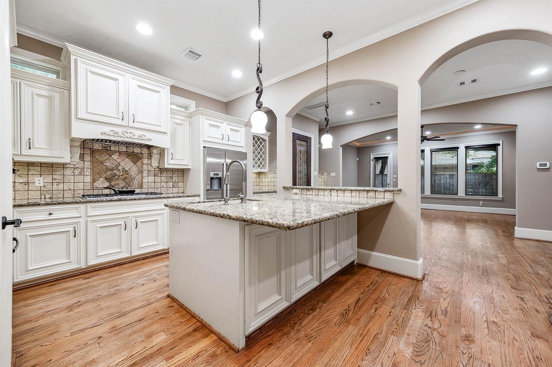 House in Houston, Texas, United States 3 - 18842870