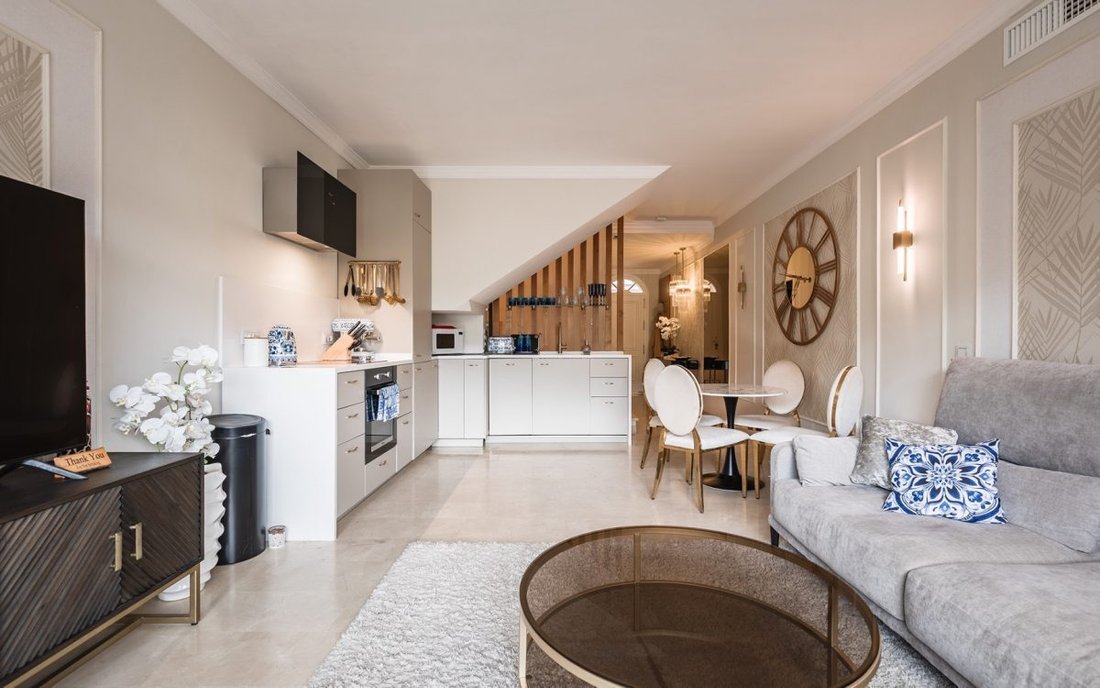 Townhouse en Playa Puerto Banús, Marbella, España 4 - 18857726