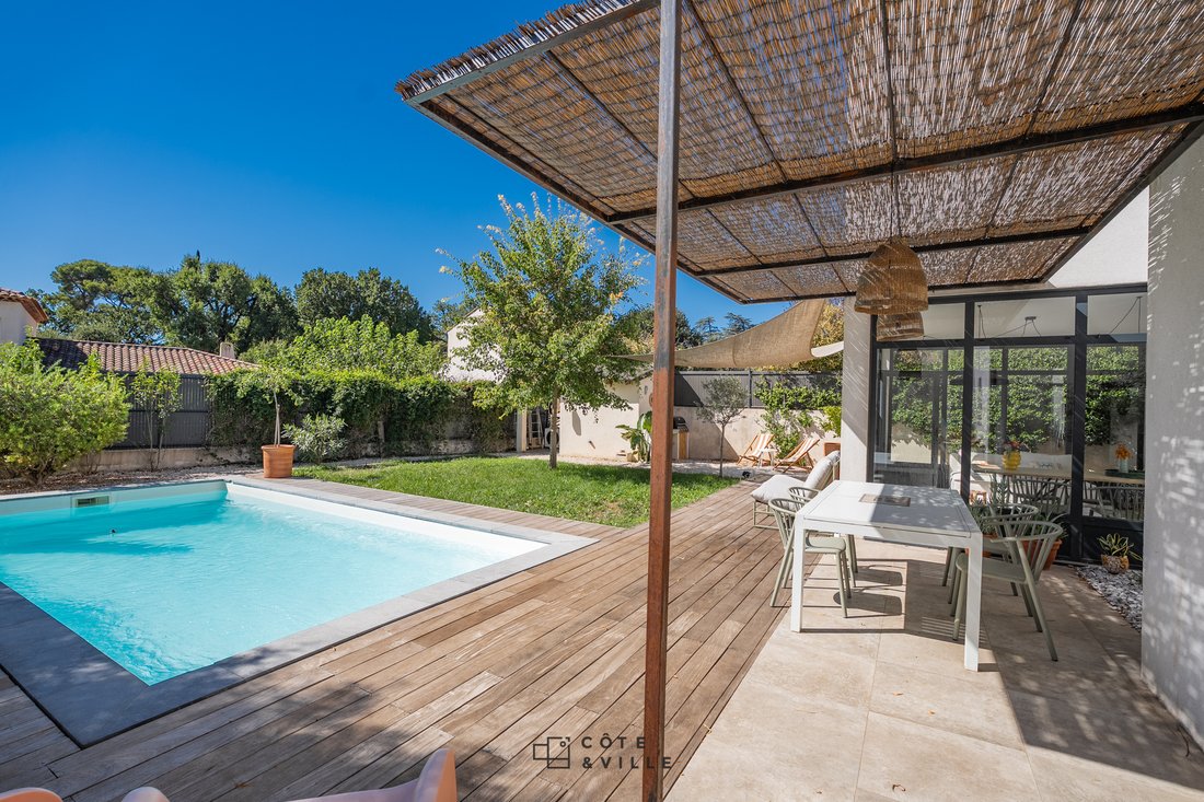 Casa en La Barasse, Marsella, Provenza-Alpes-Costa Azul 2 - 18847456