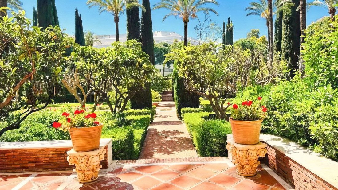 Apartment in Marbella, Andalusia, Spain 2 - 18862659