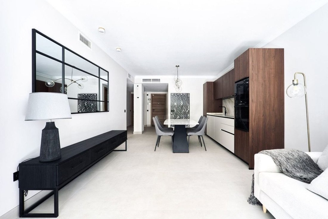 Apartment in San Pedro de Alcantara, Andalusia, Spain 1 - 18857650