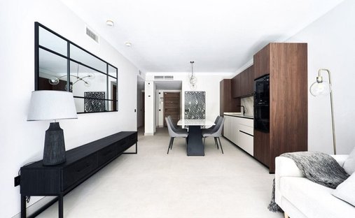 Apartment in San Pedro de Alcantara, Andalusia, Spain 1