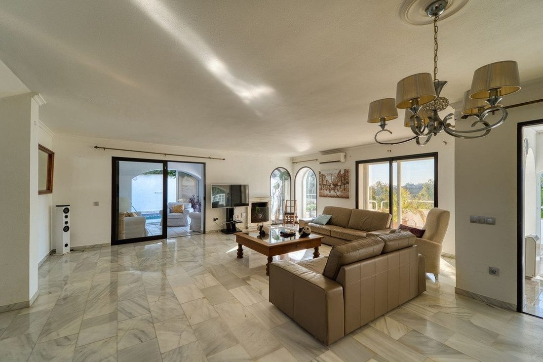 Villa in Nueva Andalucia, Marbella, Spain 3 - 18857025