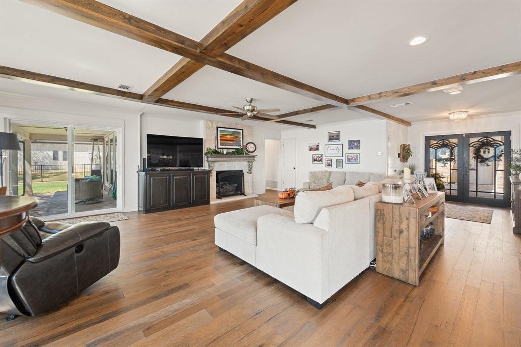 House in Granbury, Texas, United States 4 - 18846942