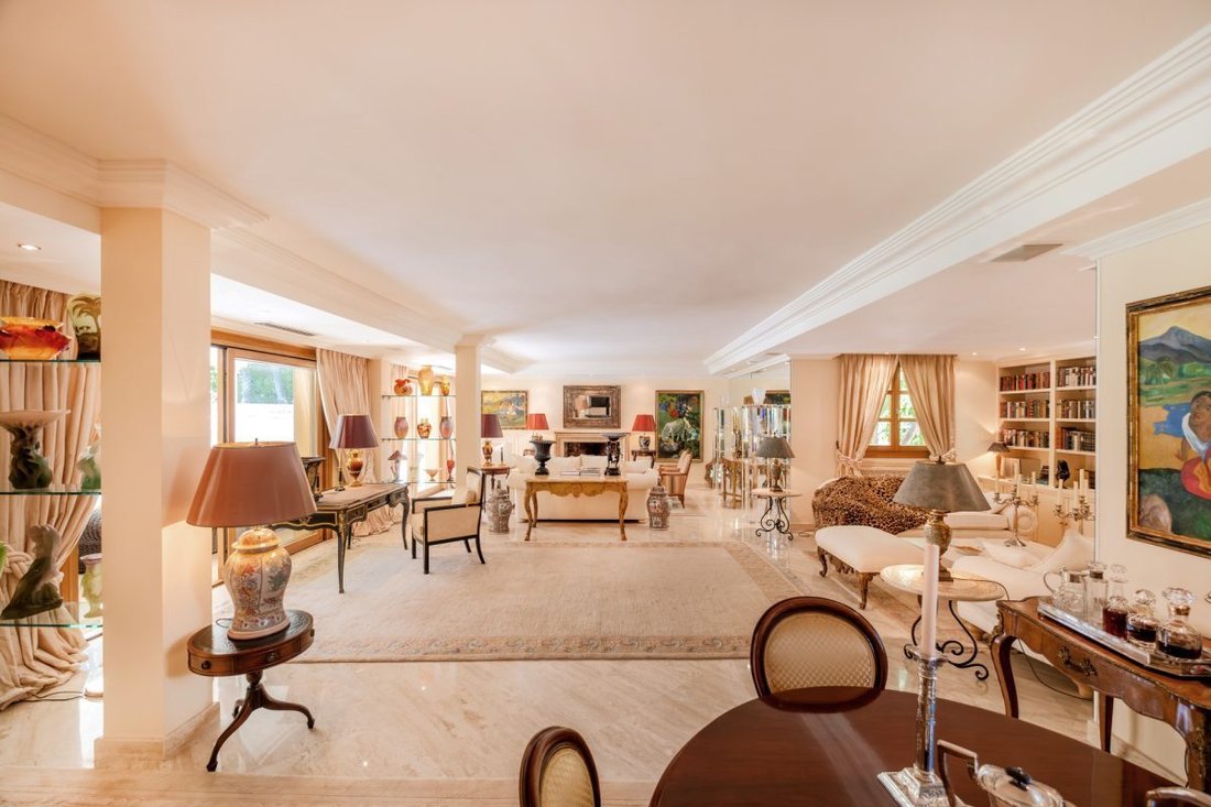 Villa a Puerto Banus, Marbella, Spagna 4 - 18860093