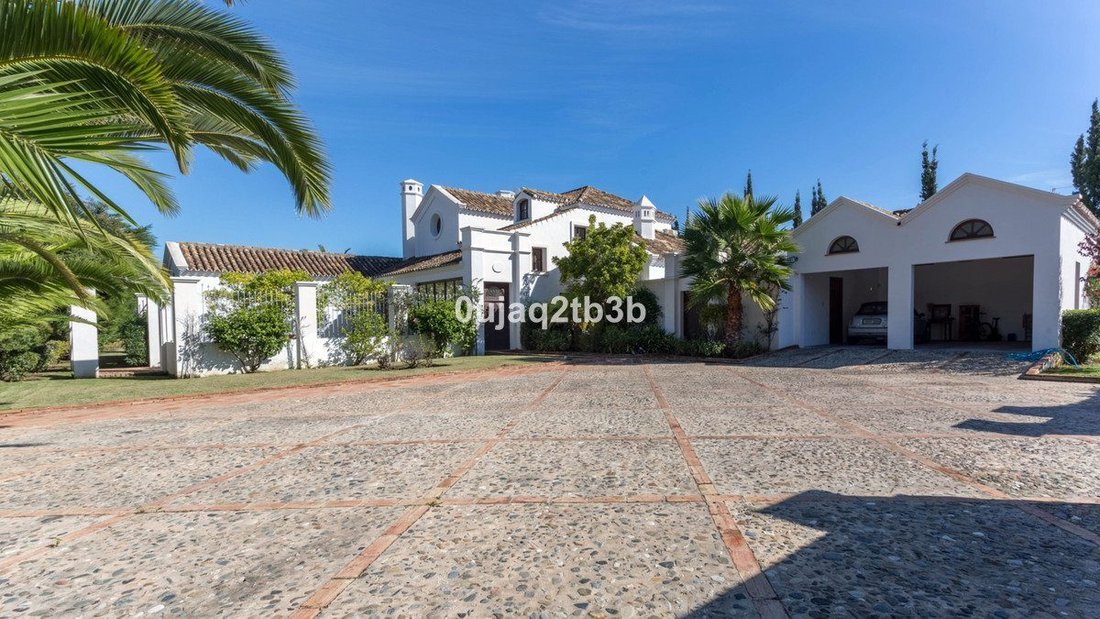 Villa in Guadalmina Baja, San Pedro de Alcantara, Spain 4 - 18862792
