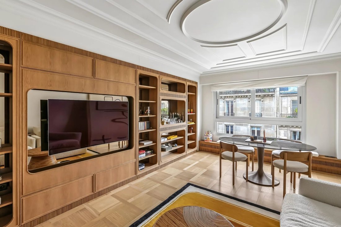 Wohnung in Elysées-Madeleine, Paris 8e Arrondissement, Paris 1 - 18850316