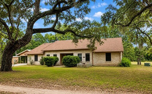 House in Columbus, Texas, United States 1