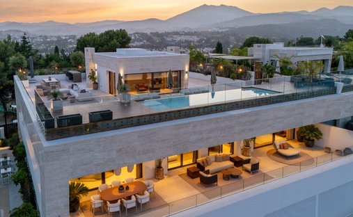 Apartment in Marbella, Andalusia, Spain 1