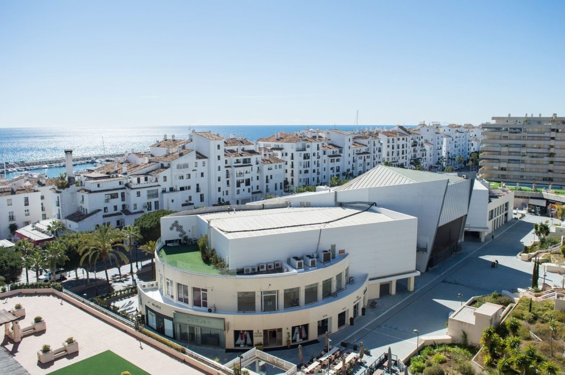 Apartment in Puerto Banus, Marbella, Spain 2 - 18859776