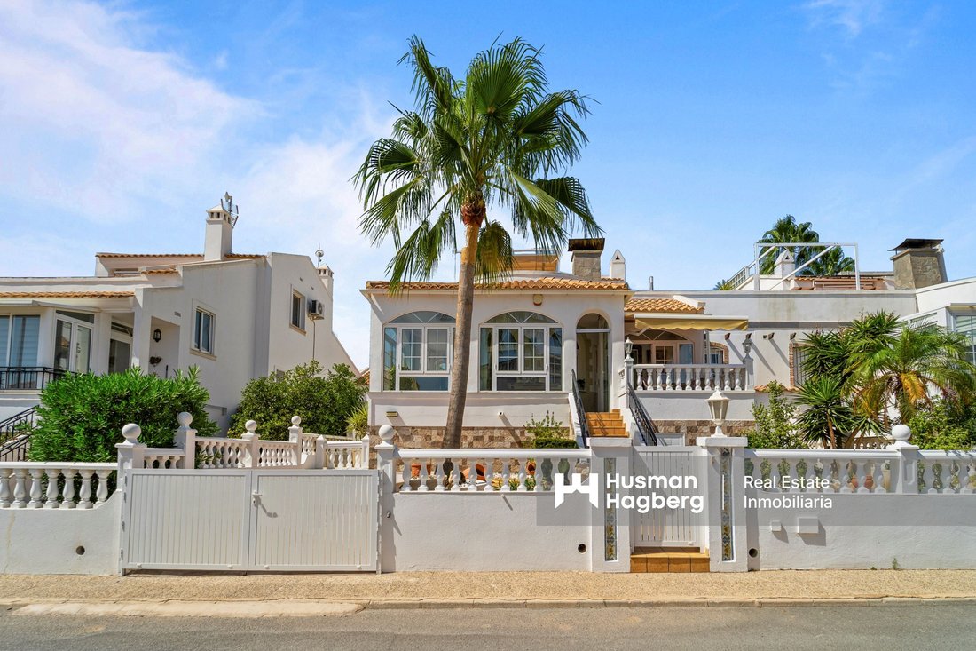 Villa a Orihuela, Comunità Valenzana, Spagna 1 - 18855872