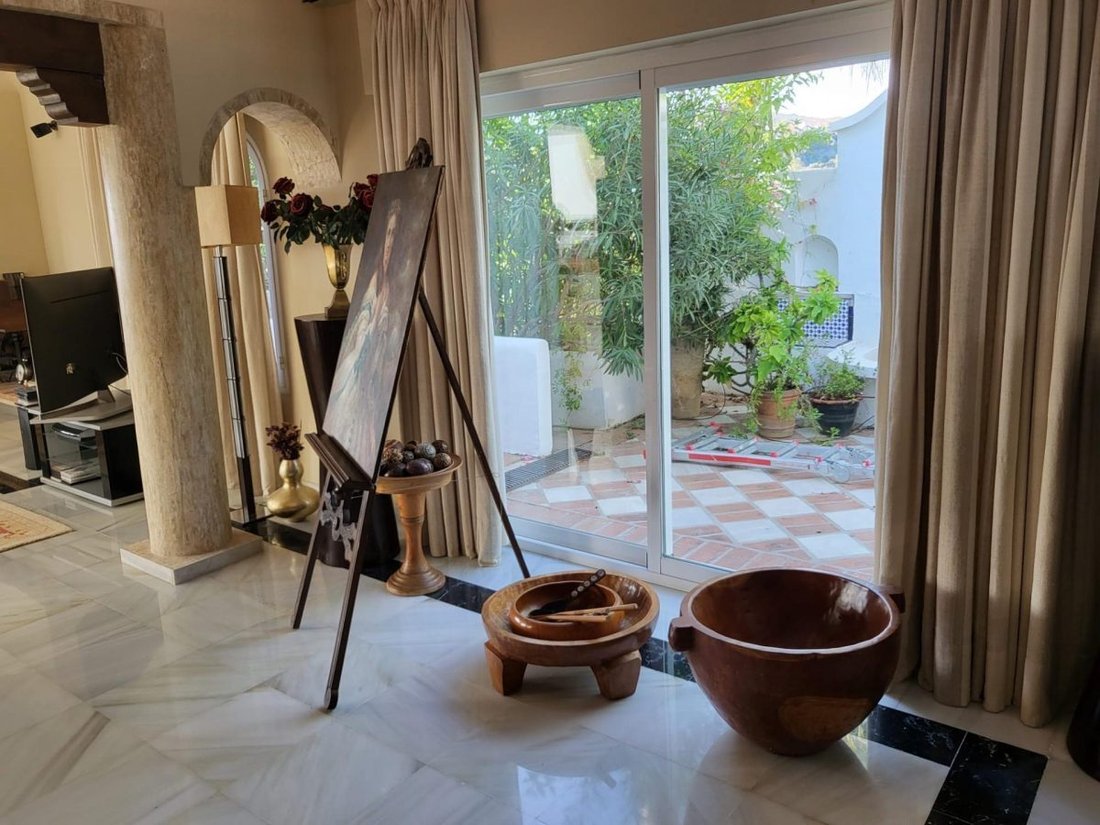 Villa in Nueva Andalucia, Marbella, Spain 2 - 18856565