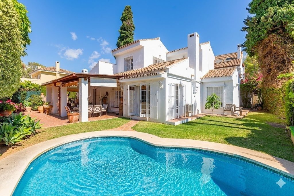 Villa in Marbella, Andalusia, Spain 2 - 18862745