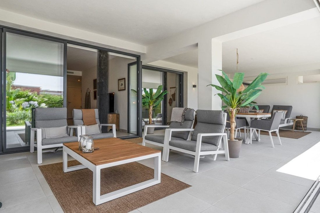 Appartamento a Estepona, Andalusia, Spagna 2 - 18856501