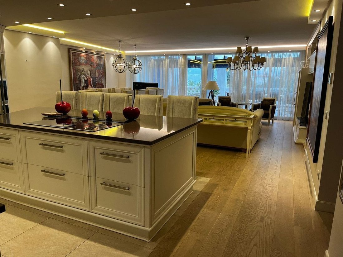 Appartamento a Puerto Banus, Marbella, Spagna 4 - 18862123