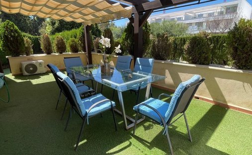 Apartment in Elviria-Cabopino, Marbella, Spain 1
