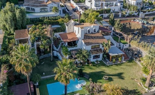 Villa in Nueva Andalucia, Marbella, Spain 1