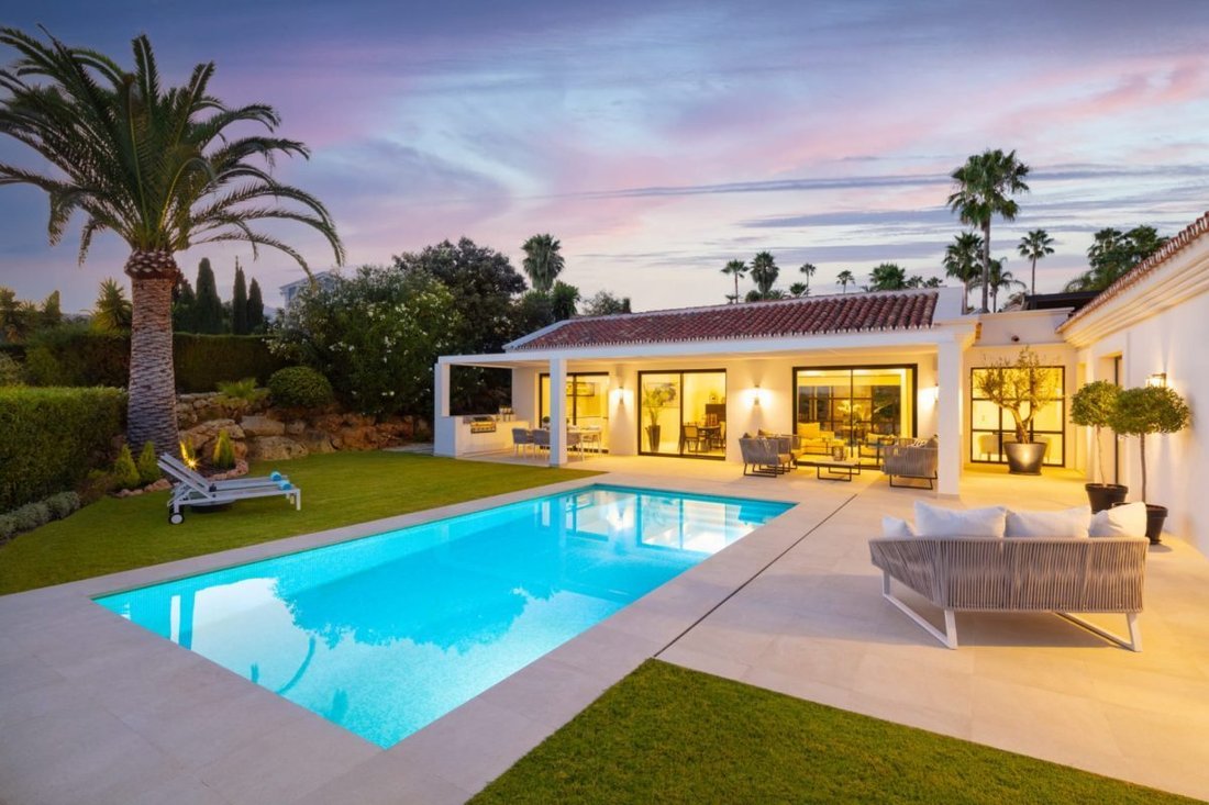 Villa in Puerto Banus, Marbella, Spain 2 - 18861612