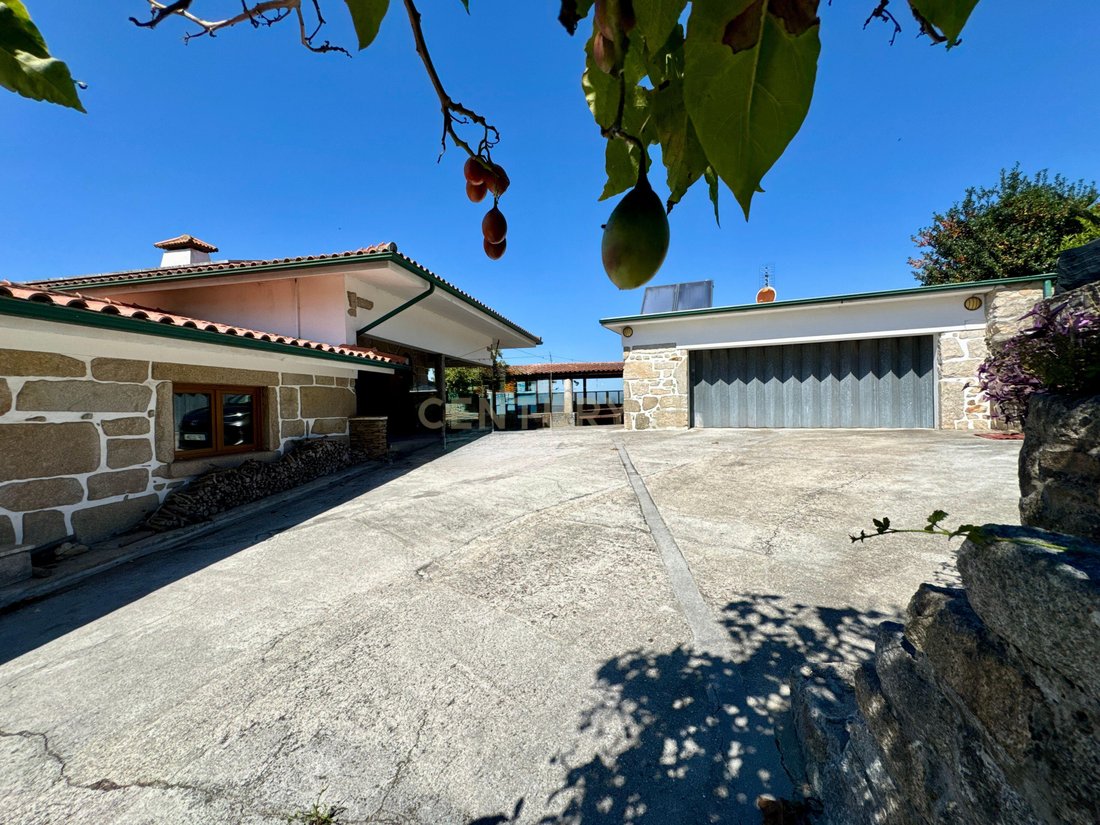 Villa in Guilhabreu, Porto District, Portugal 3 - 18850228