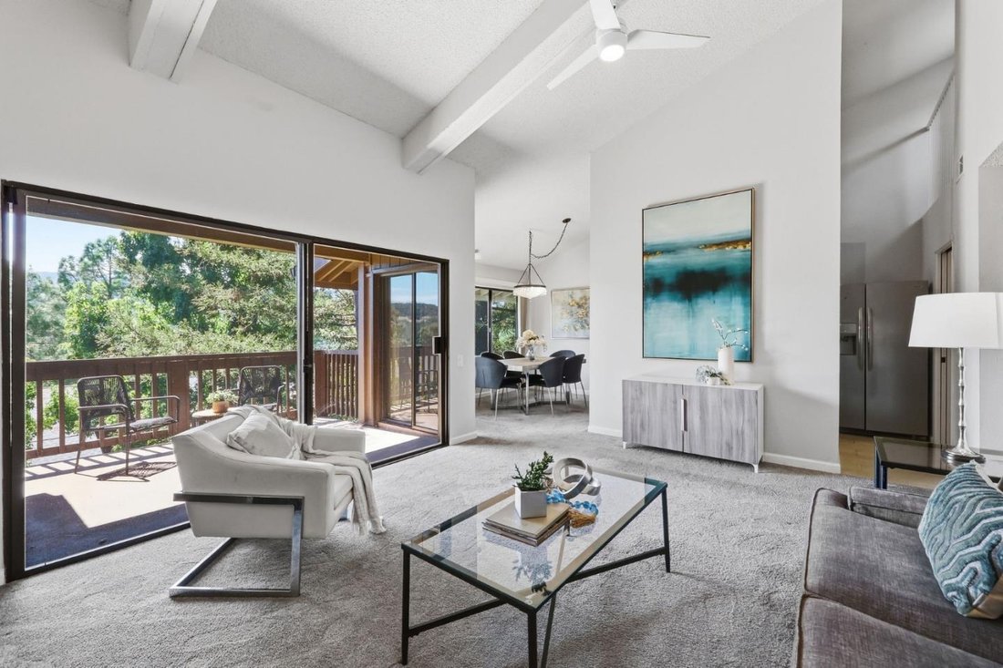Appartement à San Carlos, Californie, États-Unis 1 - 18849816