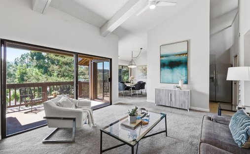 Condo in San Carlos, California, United States 1