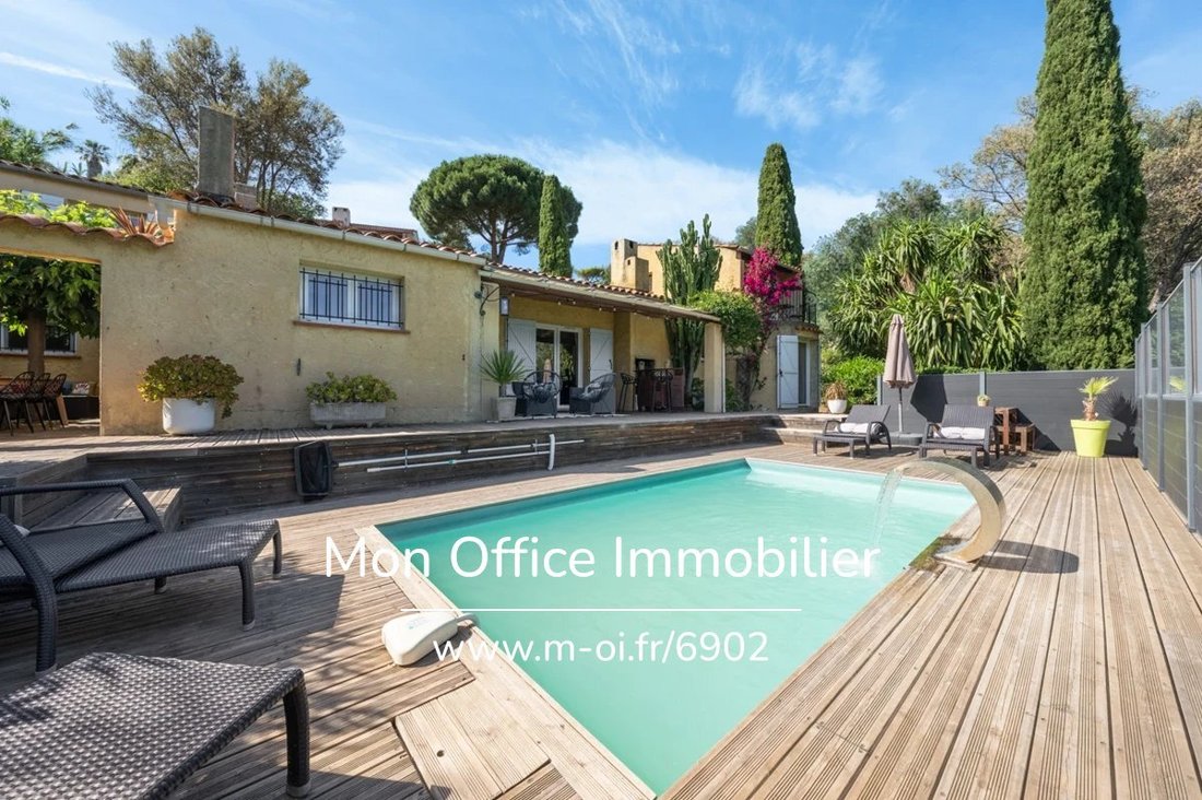 House in Sud Ouest, Bormes-les-Mimosas, France 3 - 18843694