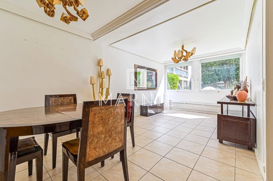 Apartment in Saint Lambert, Paris 15e Arrondissement, Paris 2 - 18850263