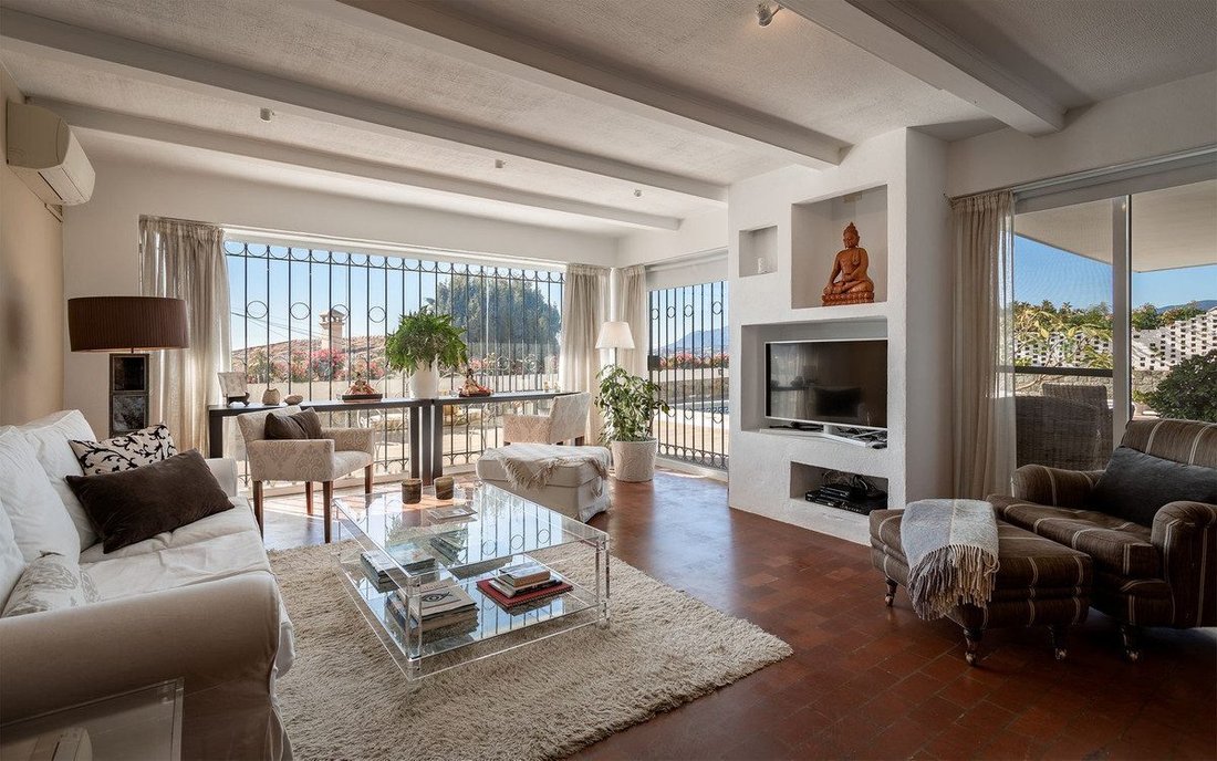 Villa in Puerto Banus, Marbella, Spain 5 - 18857641