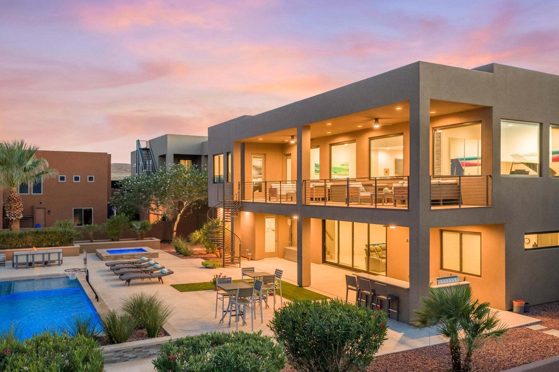 Casa a Hurricane, Utah, Stati Uniti 2 - 18847877
