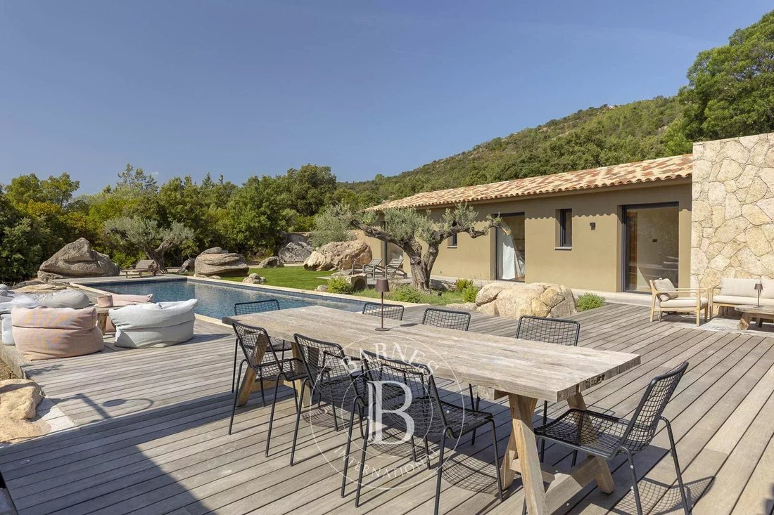 Villa in Porto-Vecchio, Corsica, France 4 - 18853524