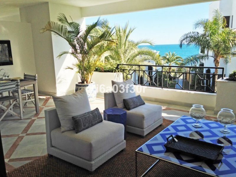 Appartamento a Estepona, Andalusia, Spagna 2 - 18862364