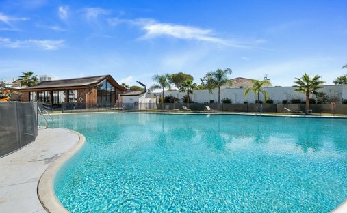 Apartment in Estepona, Andalusia, Spain 1