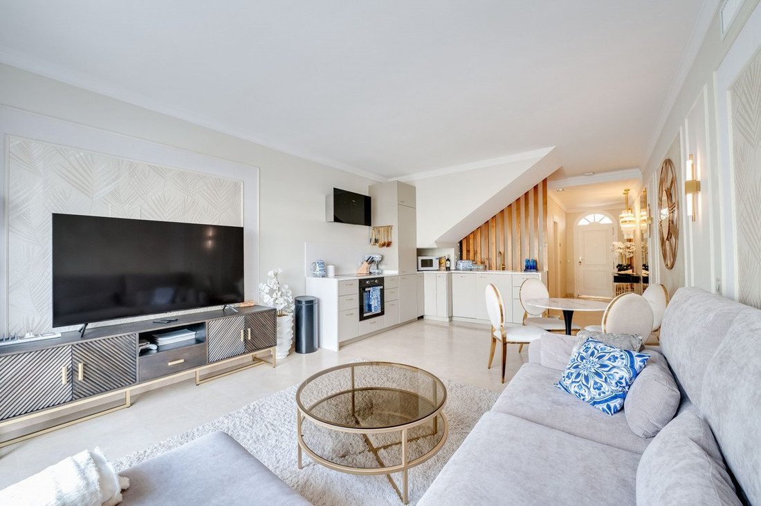 Apartment in Nueva Andalucia, Marbella, Spain 4 - 18858154