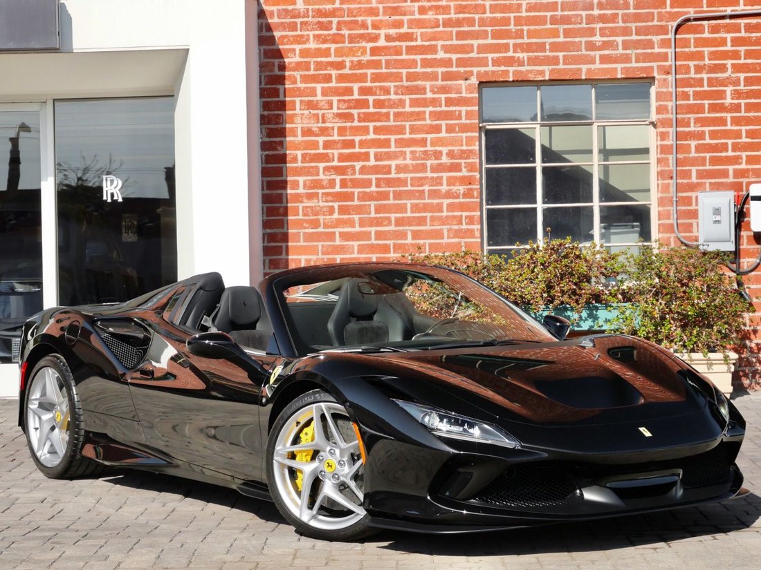 Cabriolet in Beverly Hills, CA, United States 1 - 18850286