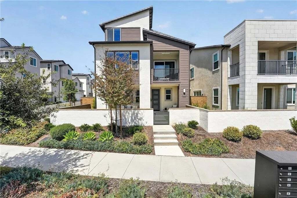 Condominio a Irvine, California, Stati Uniti 1 - 18851409