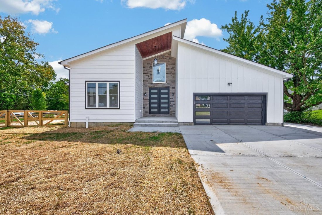 House in Sharonville, Ohio, United States 1 - 18845338
