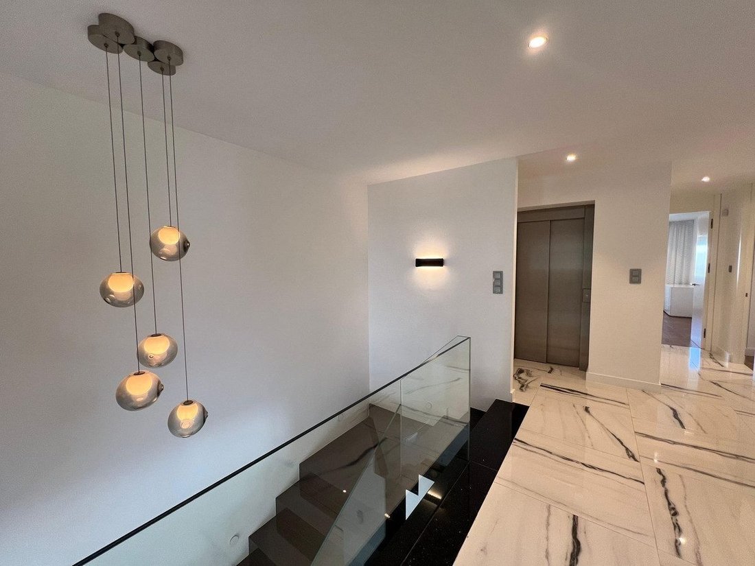 Townhouse in Puerto Banus, Marbella, Spain 1 - 18857261