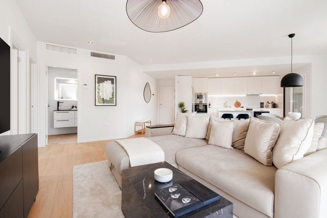 Wohnung in Puerto Banús, Marbella, Spanien 1 - 18856463
