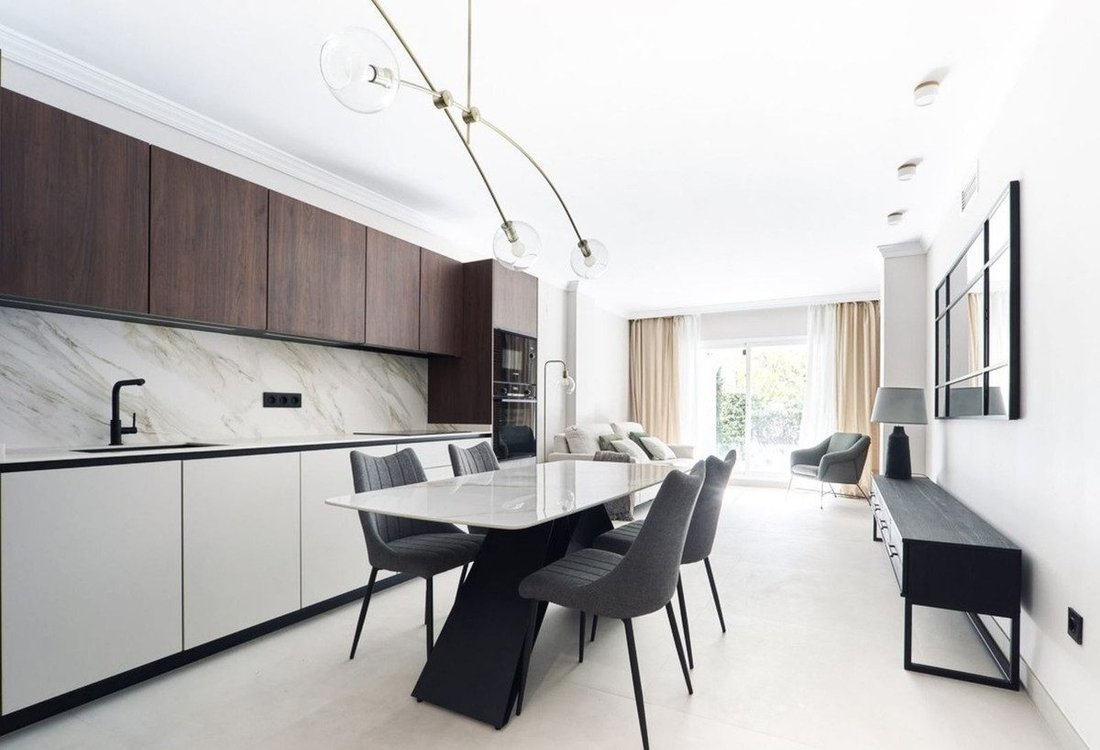 Apartment in San Pedro de Alcantara, Andalusia, Spain 3 - 18857650