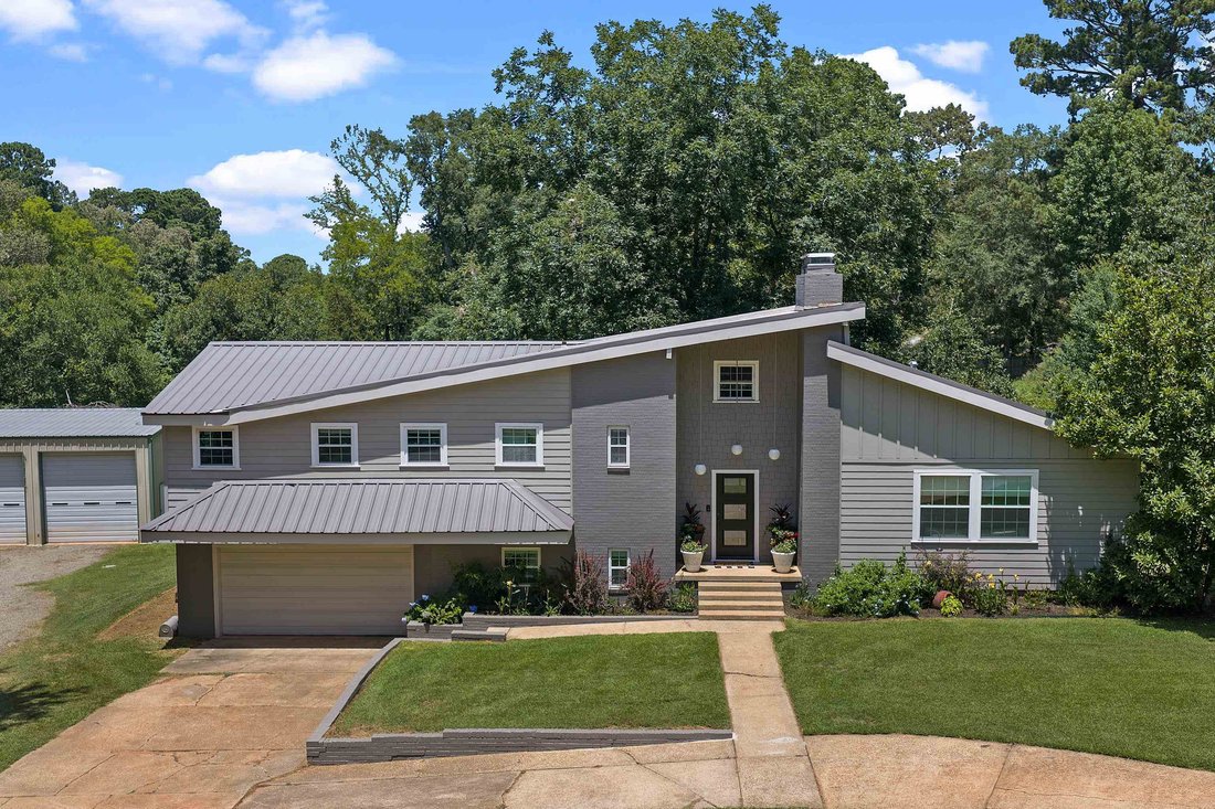House in Longview, Texas, United States 1 - 18844960