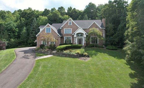 House in Fayetteville, New York, United States 1