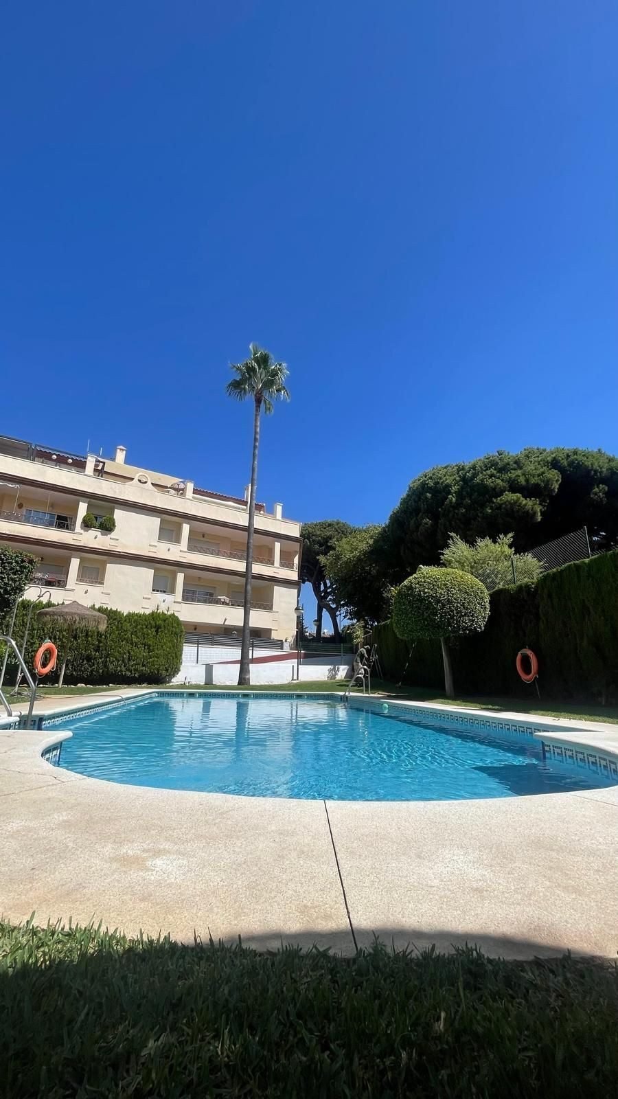 Wohnung in Elviria-Cabopino, Marbella, Spanien 2 - 18859076
