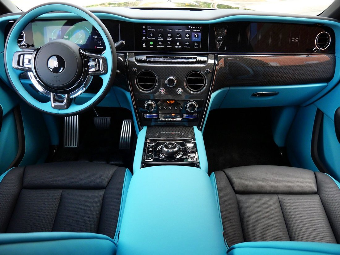 Suv in Beverly Hills, CA, United States 4 - 18850292