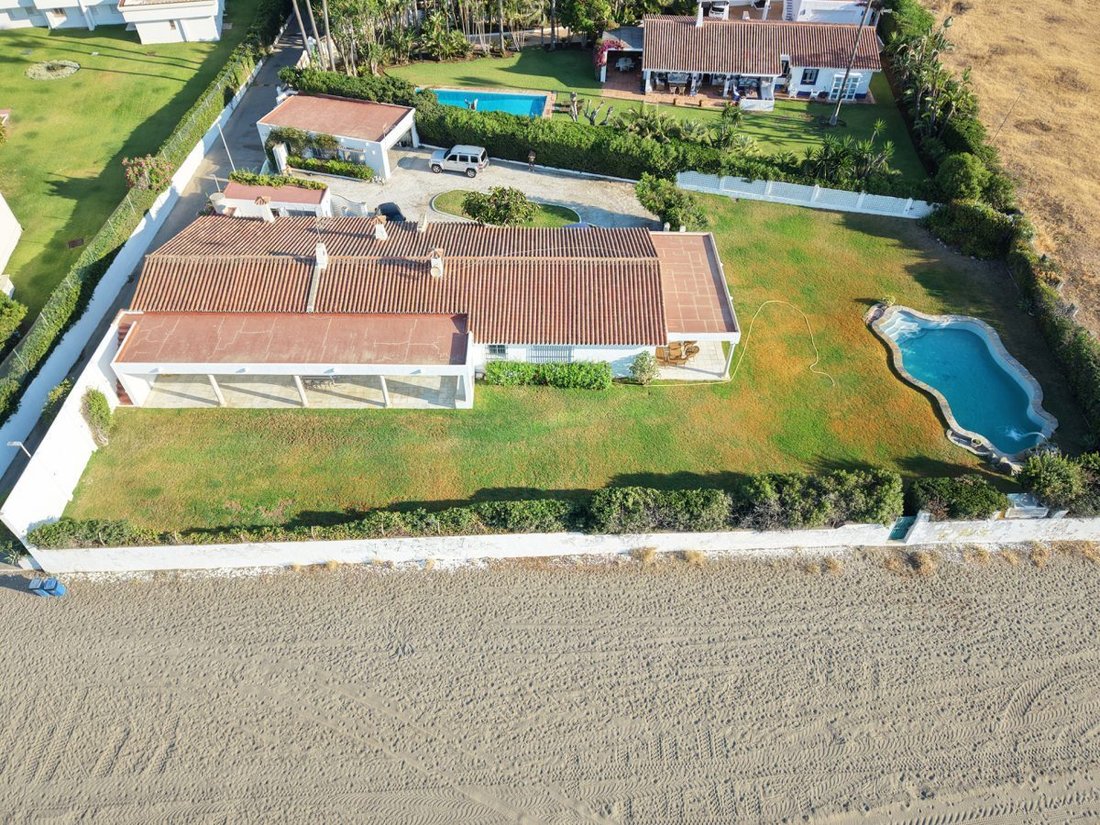 Villa à Guadalmina Baja, San Pedro de Alcántara, Espagne 2 - 18859124