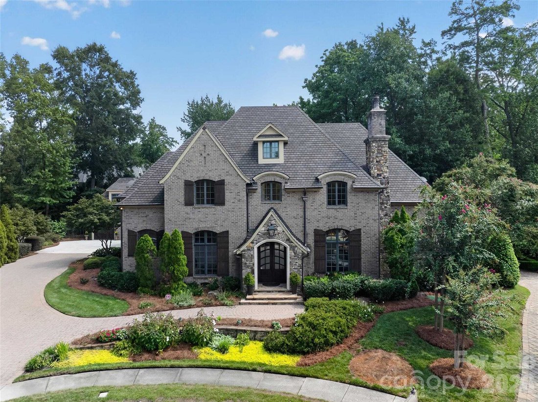 Maison à Charlotte, Caroline du Nord, États-Unis 2 - 18853955