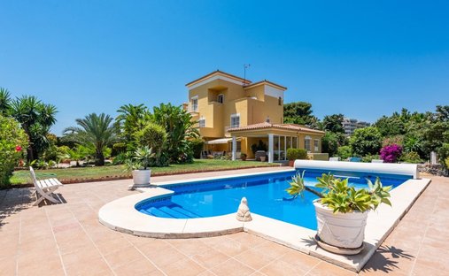 Villa in Estepona, Andalusia, Spain 1